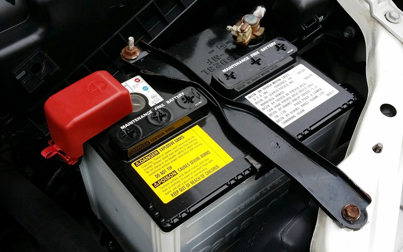 Car battery typically lasts between 3 to 5 years
