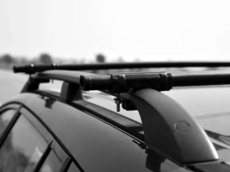 universal car roof bars are suitable for anyone.